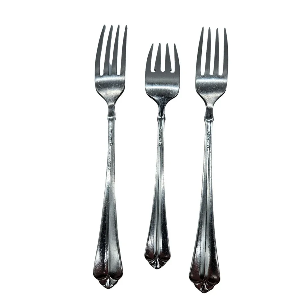 3 Oneida JUILLIARD CUBE Forks Salad Dinner Stainless Flatware READ Lot of 3